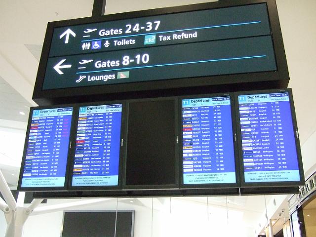 DSCF4511 International departure flights at airport