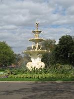 IMG_7179 Fountain at the Carlton Gardens