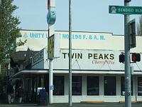 DSCF0889 The Twin Peaks cherry pie is sold here