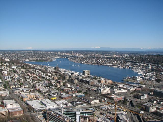 IMG_0637 Looking northeast on a clear day at Lake Union