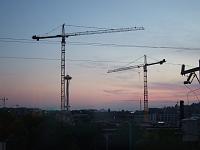 DSCF3647 Cranes erected to build 13-floor Amazon.com building