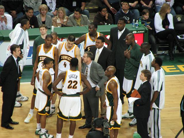 IMG_5298 Time out for players and coaches